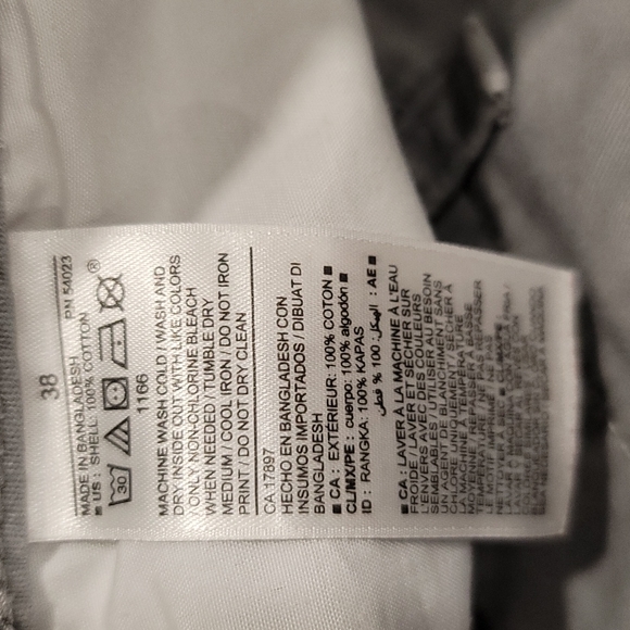 Mens old navy shorts - Picture 4 of 4